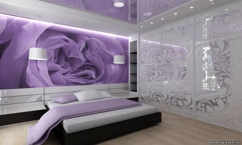 фиолетовая роза в спальне